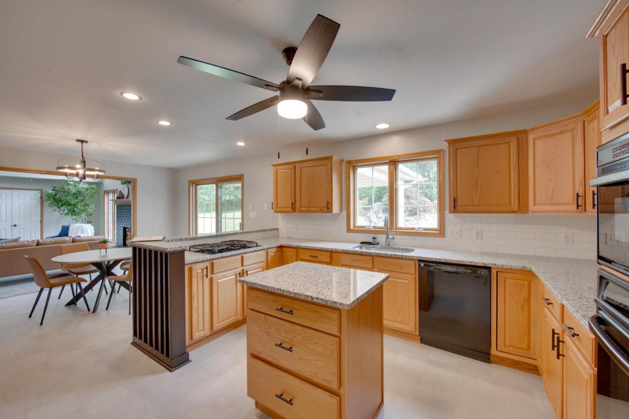 Hummelstown Hideaway With Game Room And Large Yard! Luaran gambar
